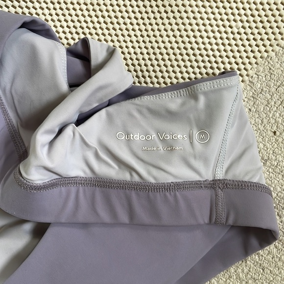 Outdoor Voices All-Time Bra size M in Earl Grey - Picture 3 of 3